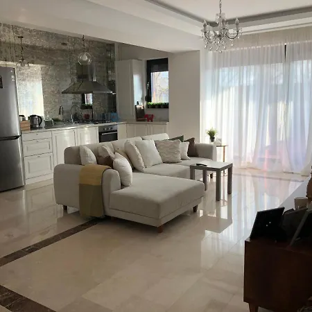 شقة The Mirror مامايا